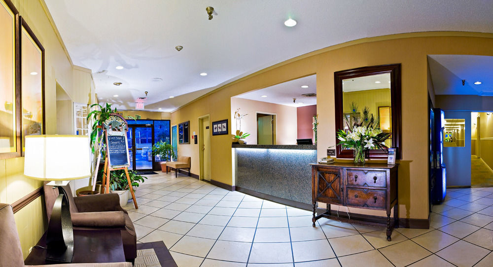 Best Western Cowichan Valley Inn Дункан Экстерьер фото