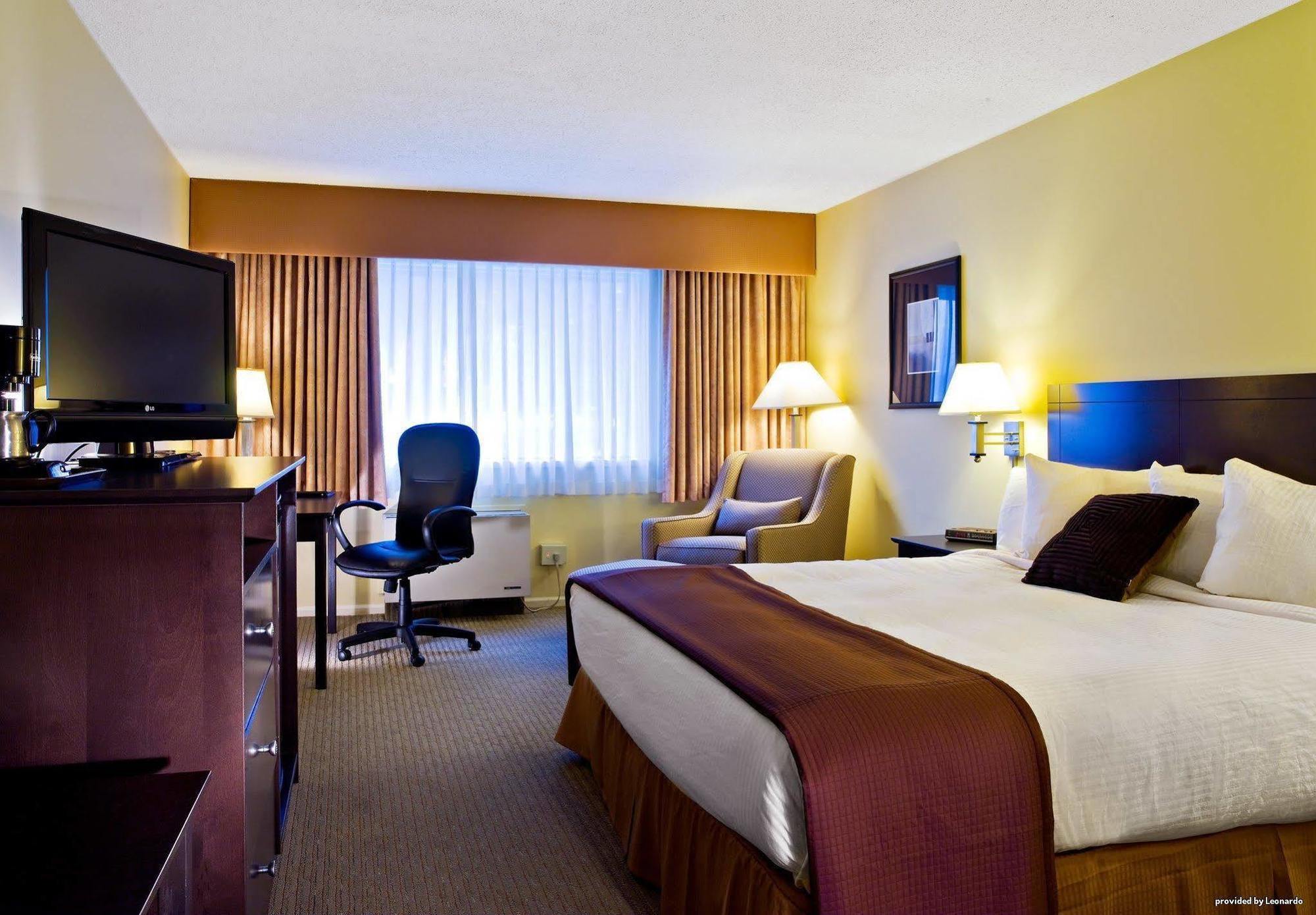 Best Western Cowichan Valley Inn Дункан Номер фото